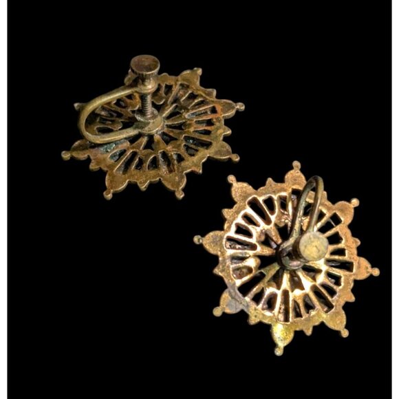 Vintage Antique Victorian Cameo Screw Back Earrings Seed Pearls Estate - Picture 5 of 6